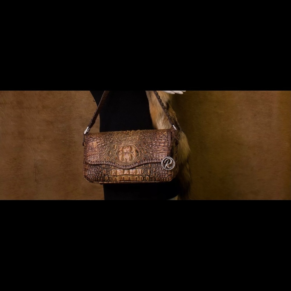 Raviani Purse